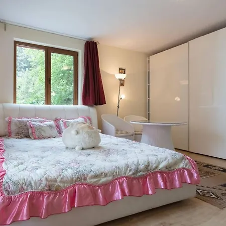 Beachfront Studio! ❤ Sea View❤at❤ Апартамент *